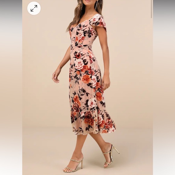 Lulu’s Composed Beauty Blush Pink Burnout Velvet Floral Midi Dress - Picture 4 of 8